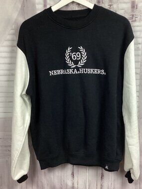 Nebraska 69' Varsity Sweatshirt Small